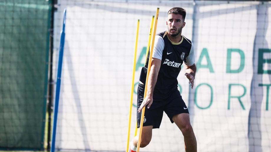 Gonçalo Inácio durante uma sessão de treino na Academia de Alcochete