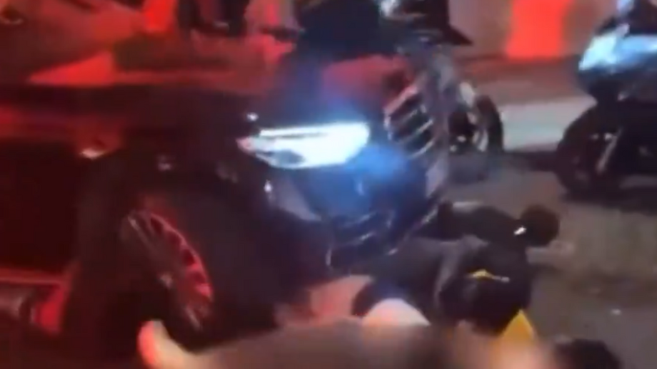 Capital francesa tornou-se palco de uma batalha campal que terminou com feridos, dezenas de detidos e muitos danos. Imagens podem chocar