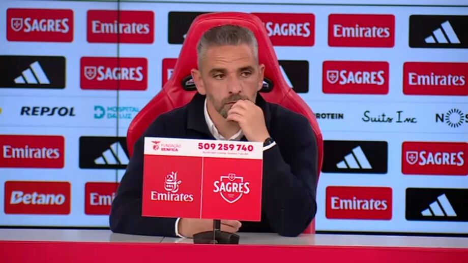 Treinador do Sporting explica grito dos jogadores no final do encontro