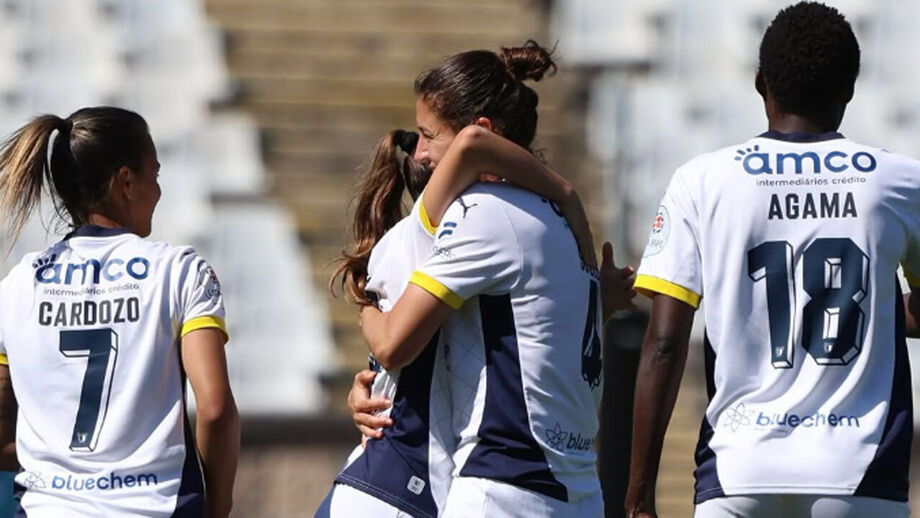 Veja os principais lances do encontro 