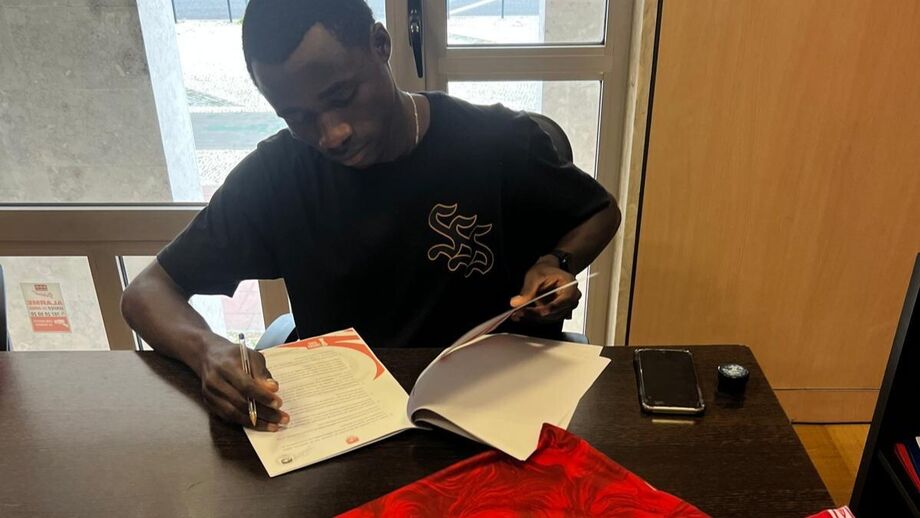 Suaibo Jassi e o contrato que assinou com o Santa Clara