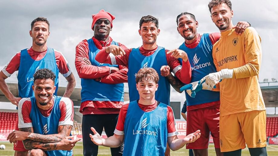 Rodrigo Rodrigues e um grupo do Gil Vicente no treino desta terça-feira