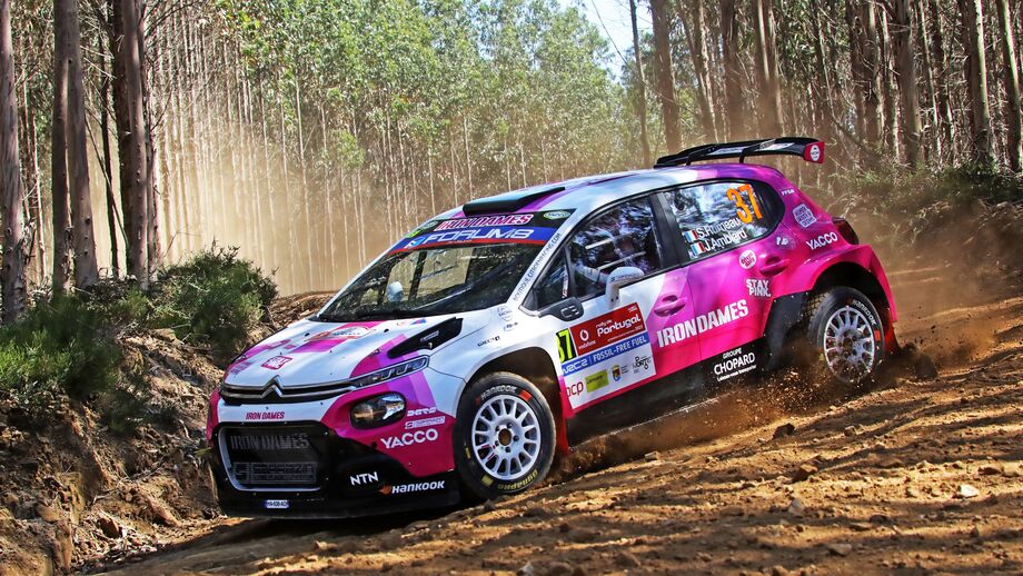 Sarah Rumeau no shakedown, esta quinta-feira, num Citroën C3