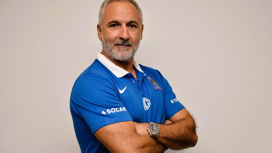 Paulinho jogou no Estoril e no Estrela