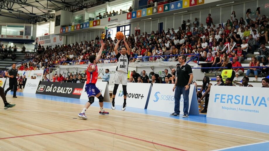 Ovarense venceu em Ol. Azeméis