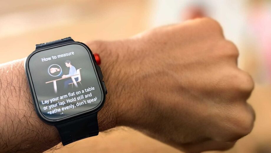 Relógio permite-nos fazer um ECG diretamente no pulso