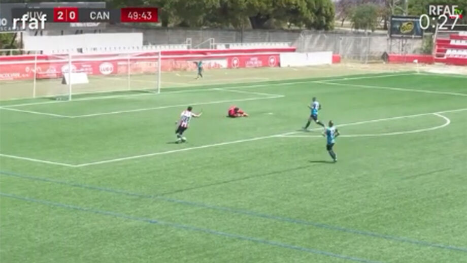 Dani Güiza muito elogiado no país vizinho