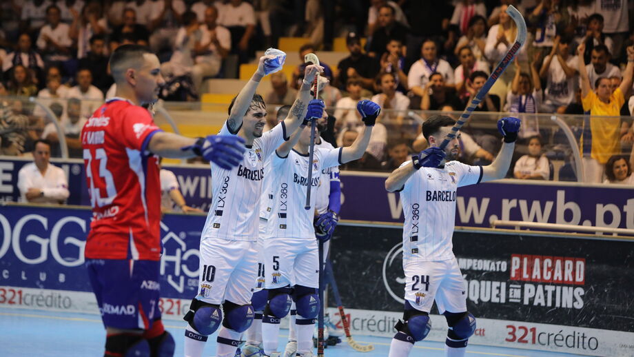 OC Barcelos venceram Oliveirense nos penáltis no Jogo 1