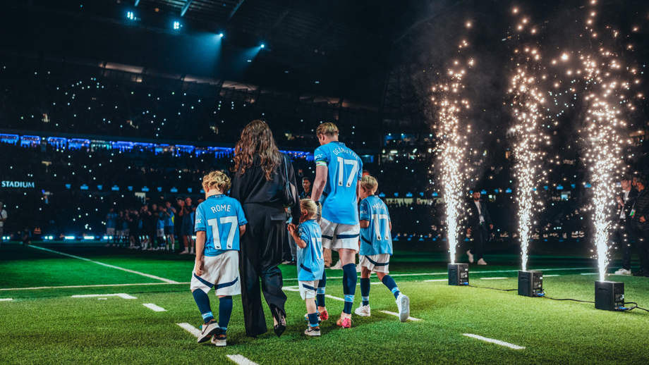 Kevin De Bruyne realizou o último jogo pelo Manchester City no Etihad Stadium