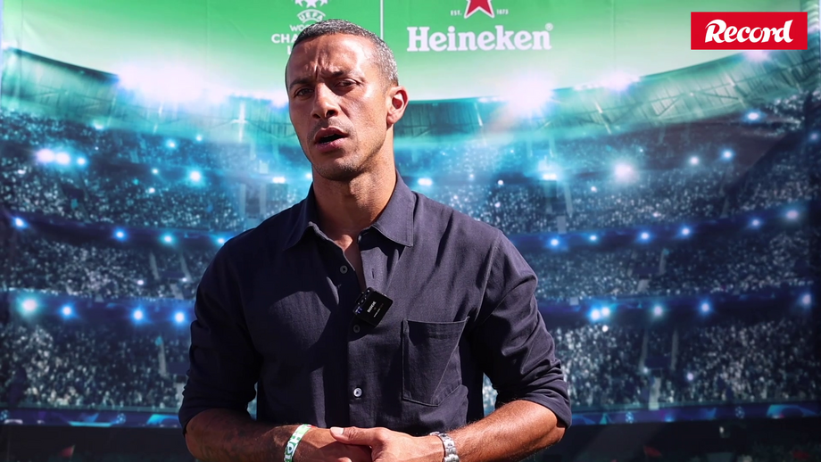 O ex-internacional espanhol perspetivou, em entrevista a Record, a final de Alvalade, entre as culés e o Arsenal