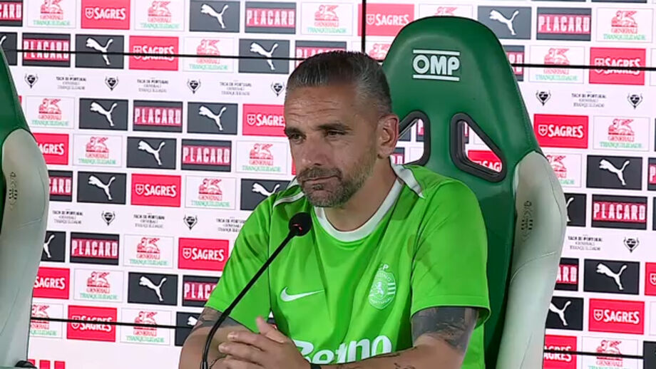 Treinador dos leões não poupa nos elogios