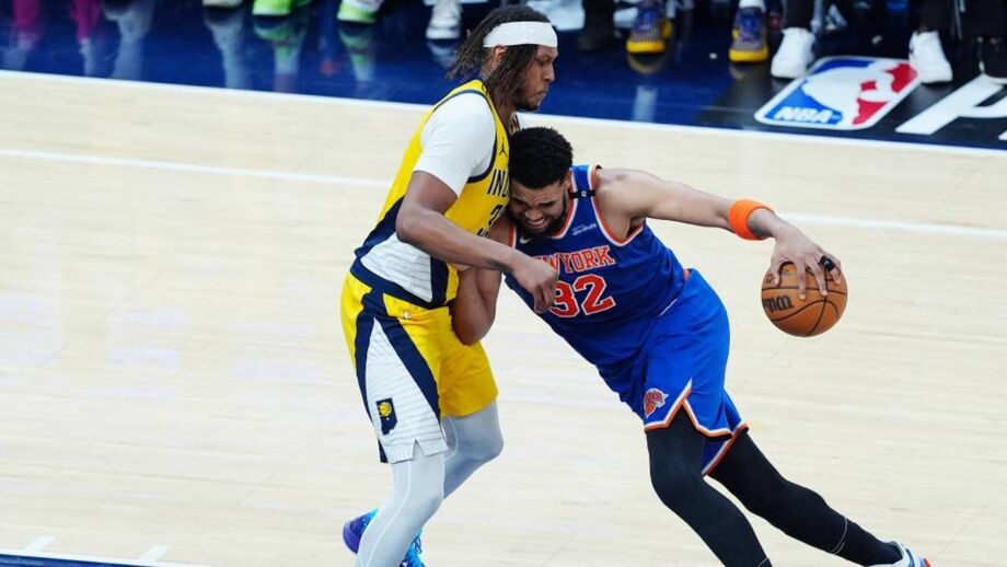 Myles Turner e Karl Anthony-Towns em ação