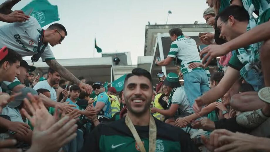 Leões bateram o rival por 3-1 e conquistaram a dobradinha