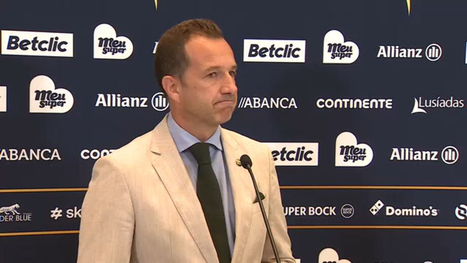 Presidente do Sporting aborda momento após áudios de Rui Costa