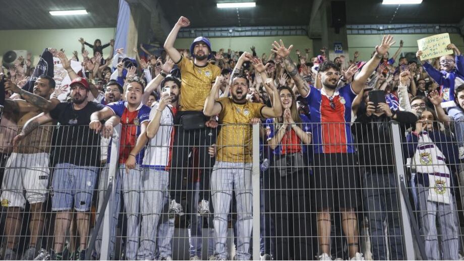 Adeptos do Alverca no jogo da subida à 1ª Liga