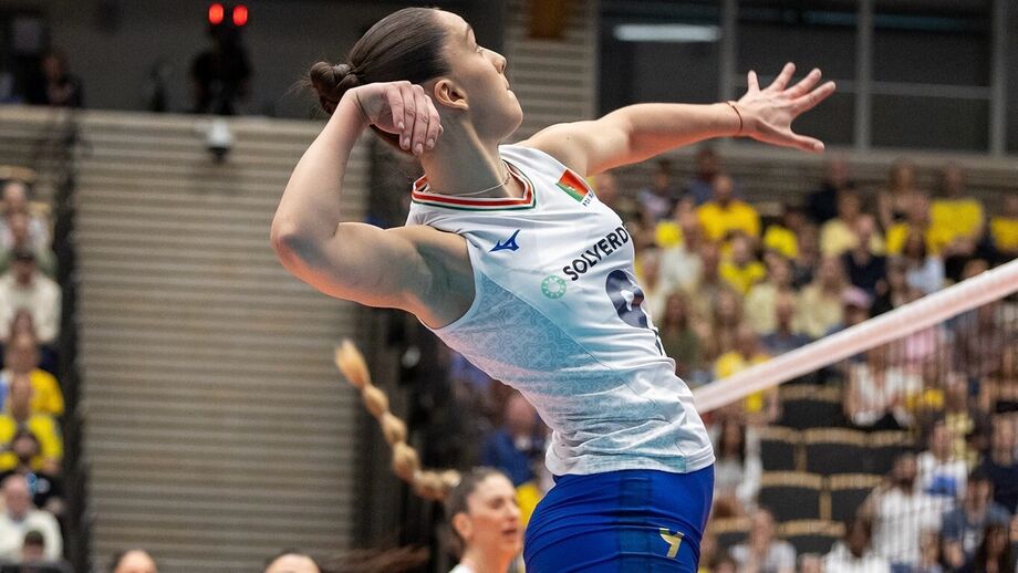 Seleção feminina de voleibol