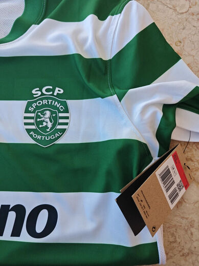 Imagens da nova camisola do Sporting já circulam nas redes sociais