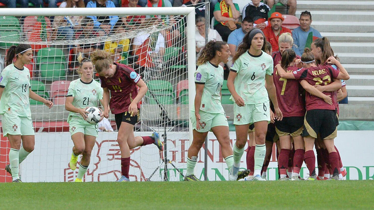 Belgas  festejam segundo golo  perante a impotência lusa