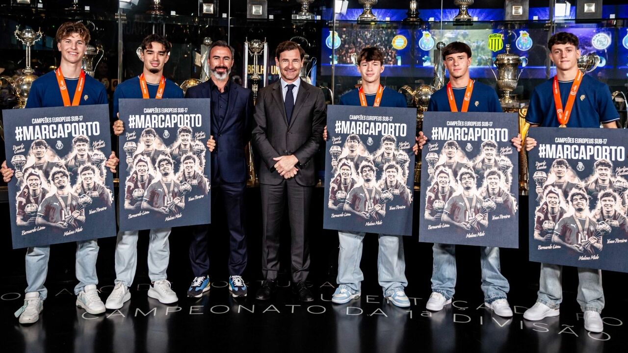 Quinteto recebido no Museu FC Porto