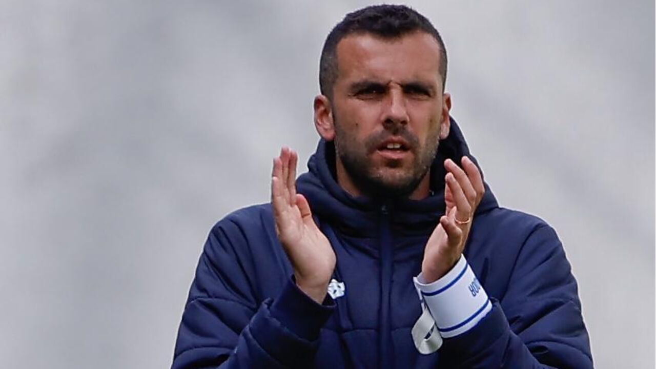 João Nuno mantém-se como treinador do Belenenses, com apoio da direção