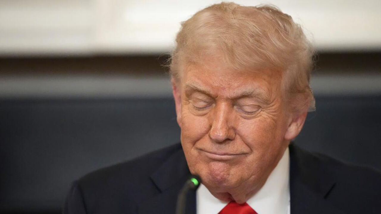 Trump proibiu entrada nos EUA a cidadãos de 19 países, incluindo o Irão