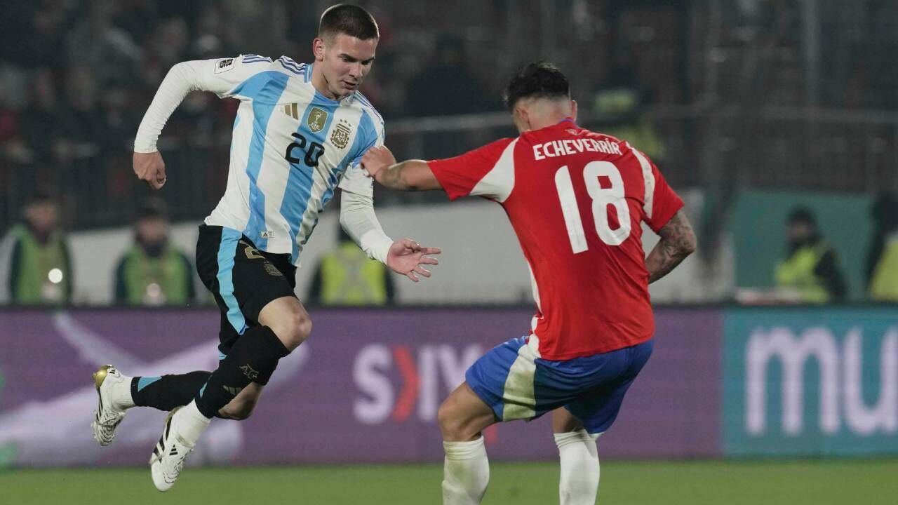 Argentina vence Chile por 1-0, com golo de Julián Alvarez, em jogo de apuramento para o Mundial de 2026