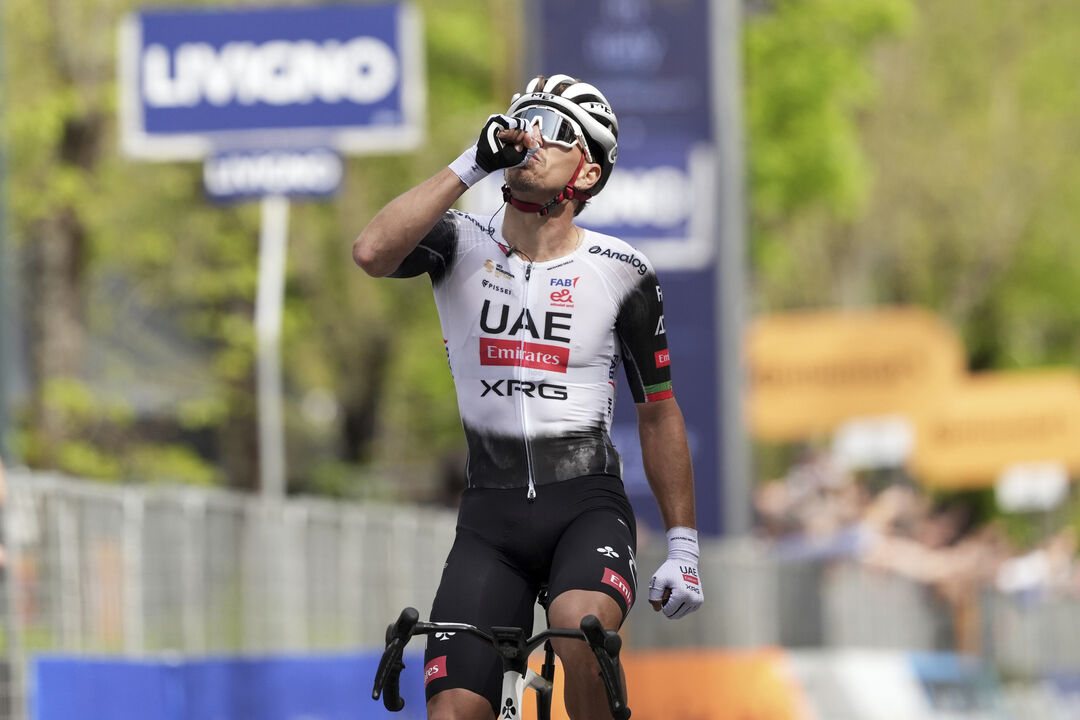 Rui Oliveira mantém o quarto lugar na Volta à Eslovénia, liderada por Fabio Christen