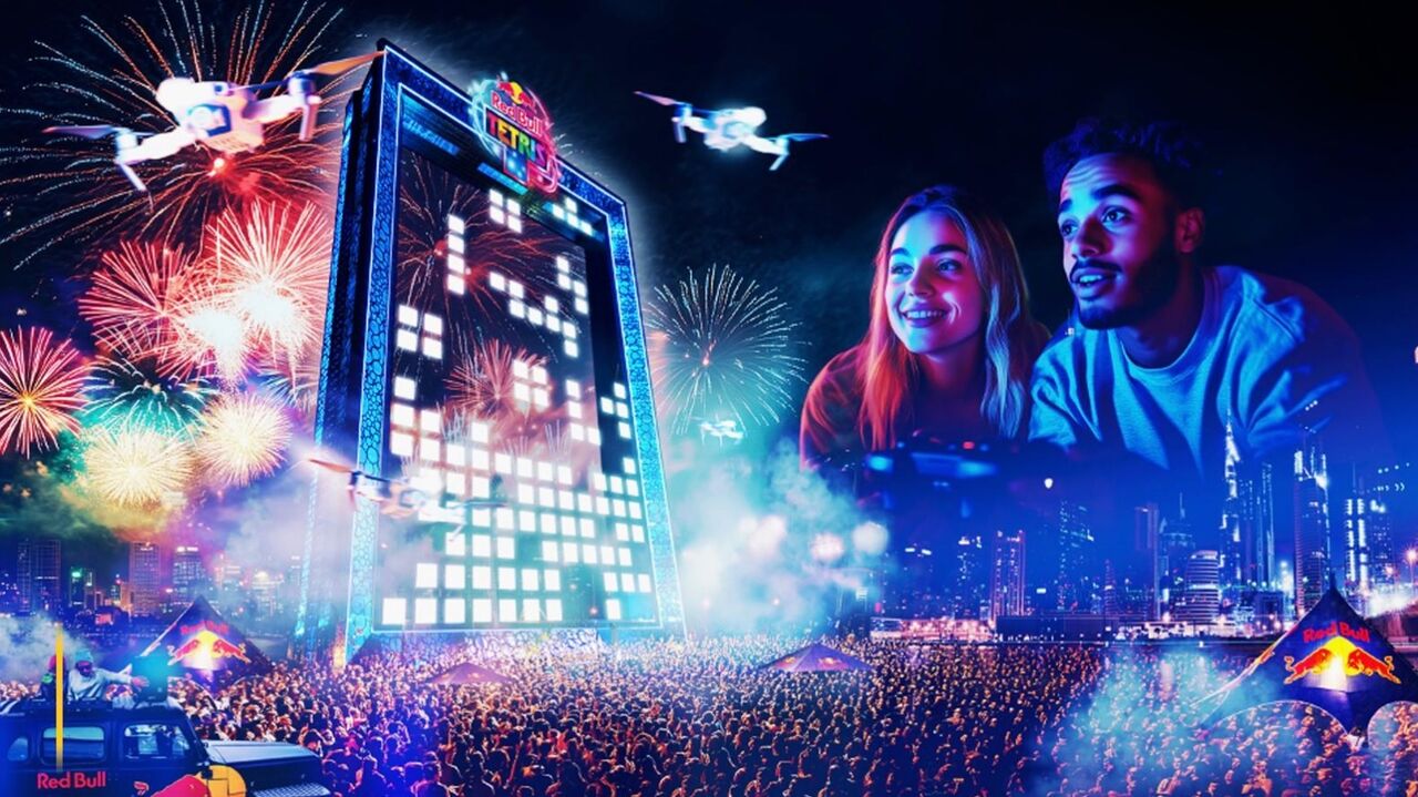 Torneio Red Bull Tetris, com drones, invade os céus e anima multidão