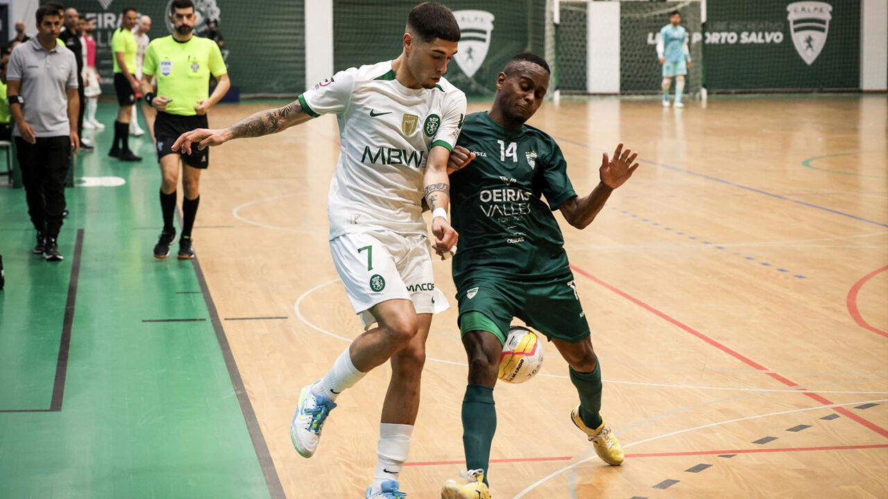 Sporting vence Leões Porto Salvo em jogo da Liga Placard de futsal