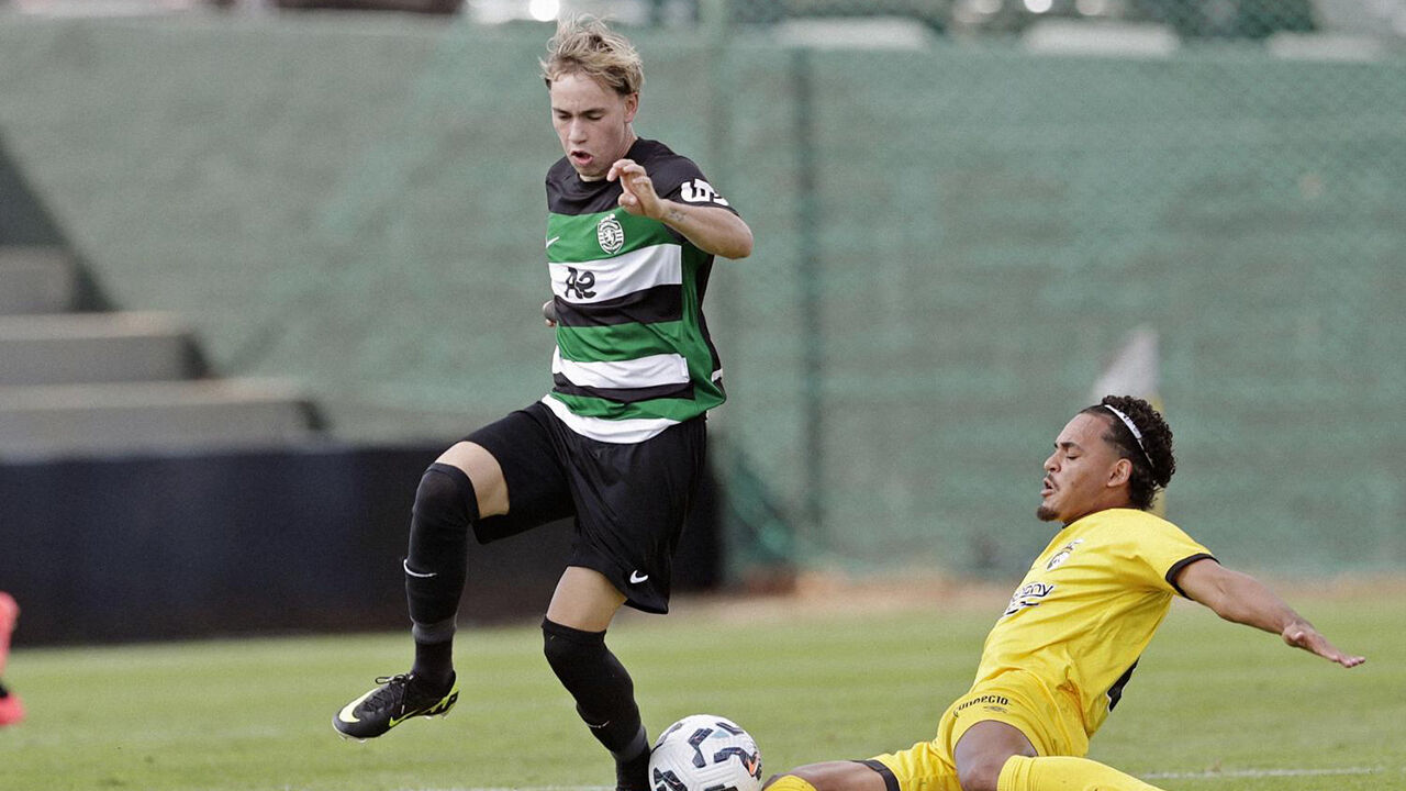 Arvelo na mira de Las Palmas e Tenerife para reforçar o ataque.
