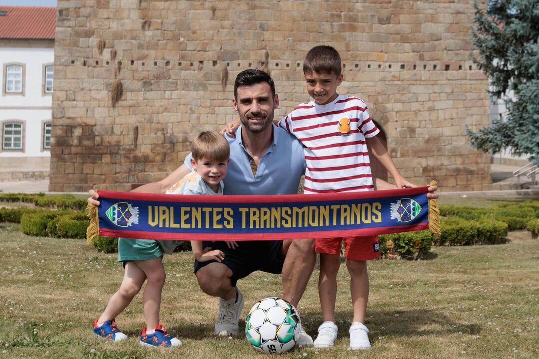 Roberto reforça o Chaves