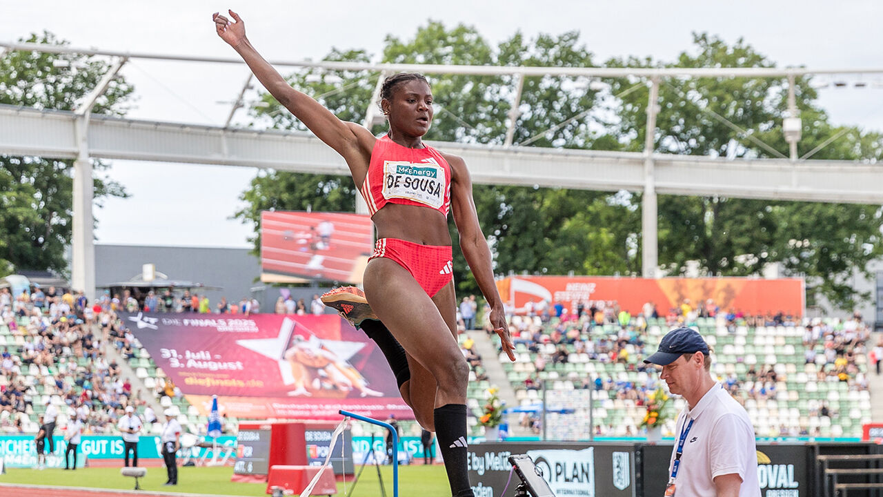 Ágata de Sousa foi segunda no meeting de atletismo em Atenas