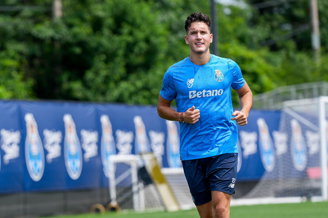 Médico do FC Porto minimiza jet lag para o Mundial de Clubes nos EUA