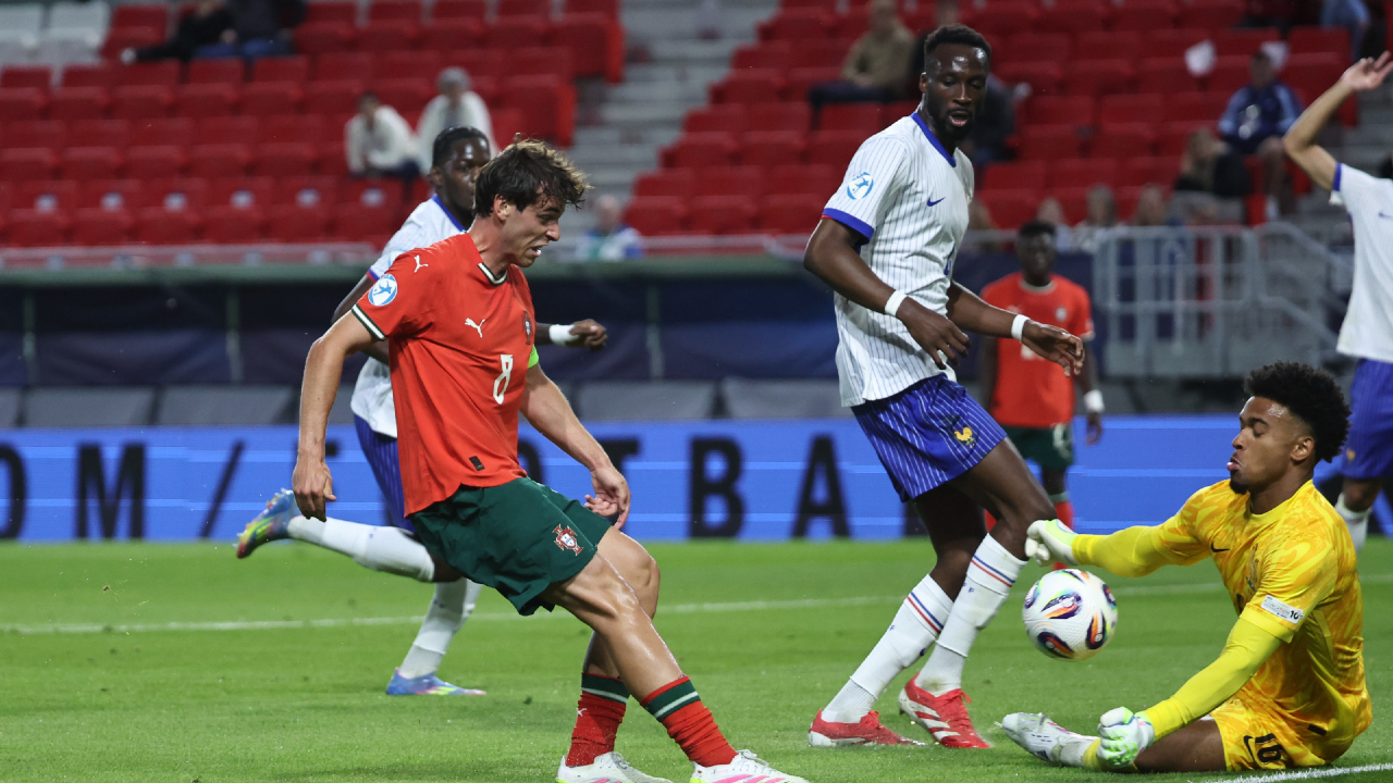 Jogo de futebol entre Portugal e França termina em empate