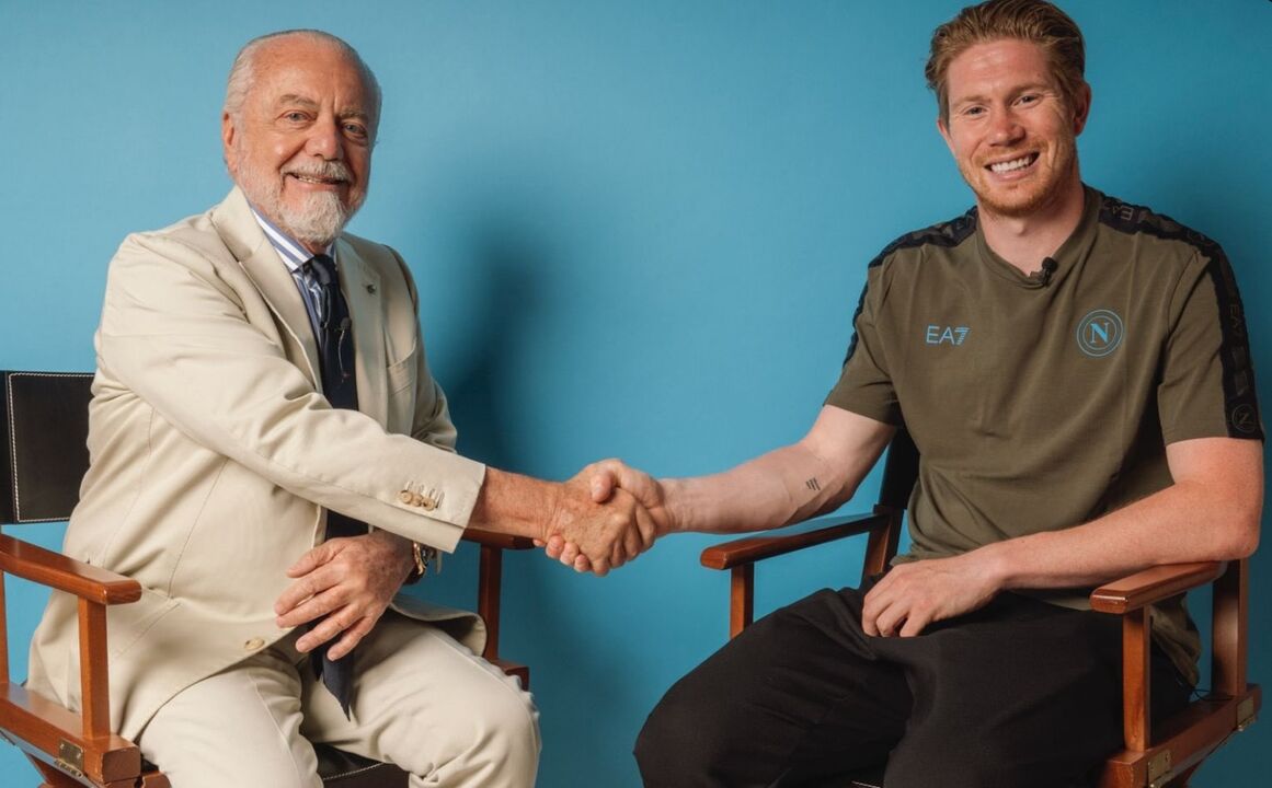 Kevin De Bruyne junta-se a Lukaku no Nápoles, campeão italiano