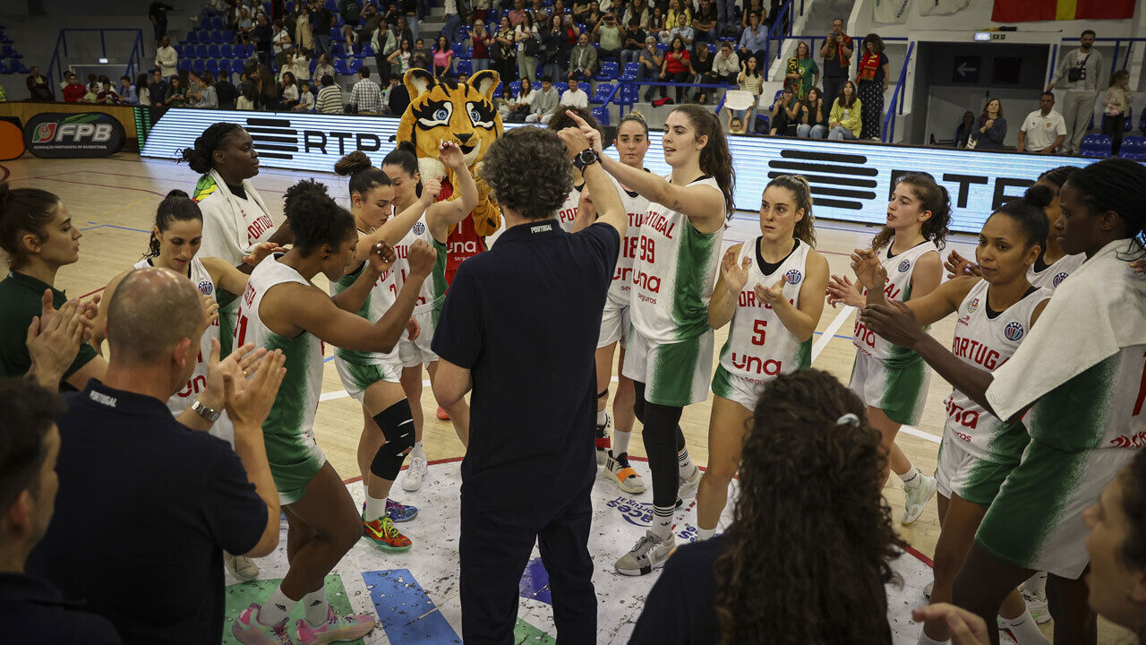 Portugal vence Suíça em jogo de preparação para o Eurobasket, em Viana do Castelo