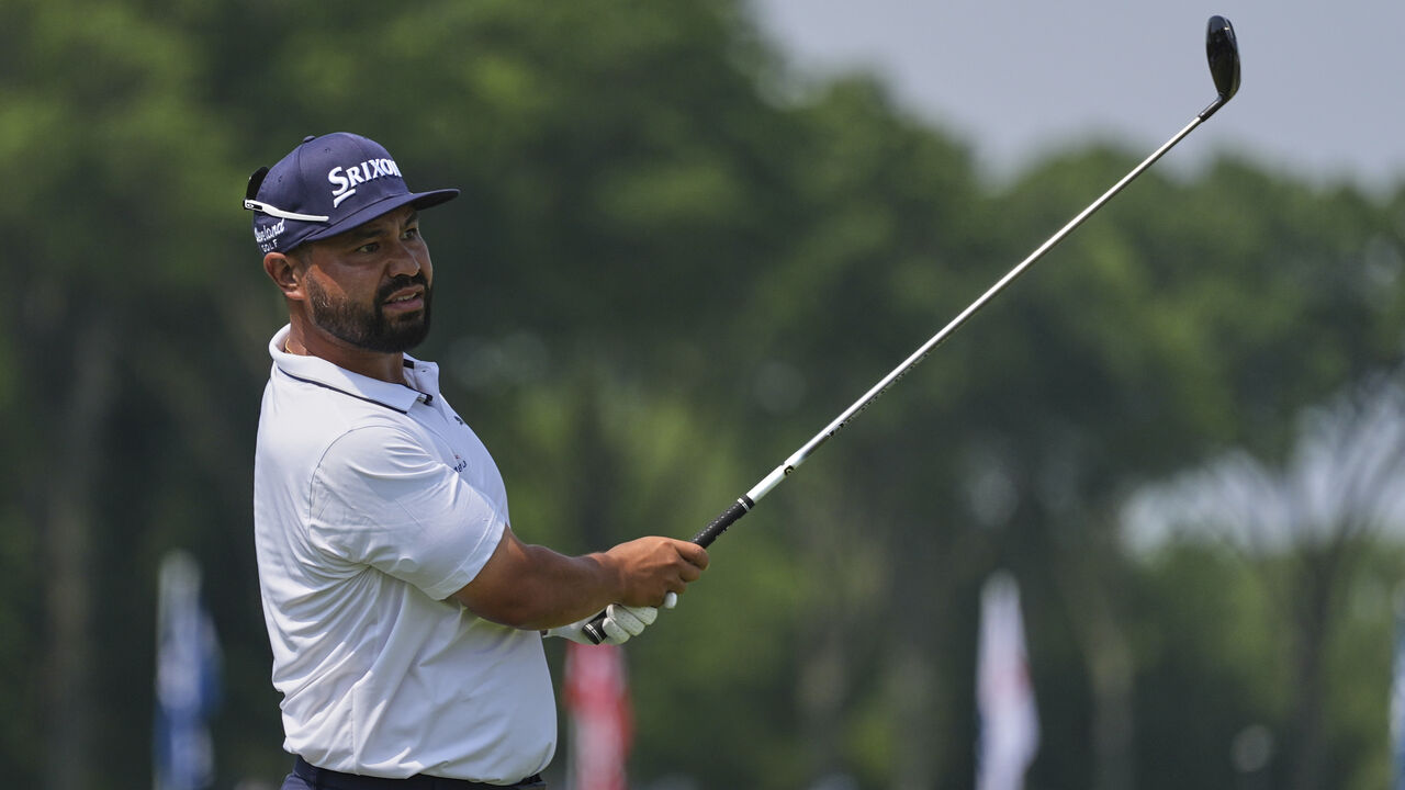 J.J. Spaun lidera o US Open em golfe, em Pittsburgh, após a primeira volta