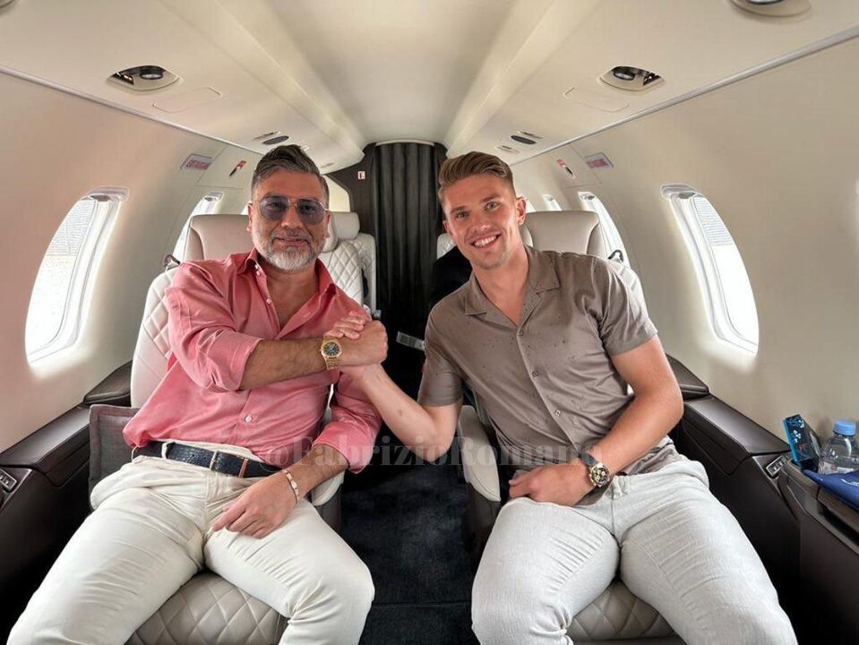 Agente e Gyökeres reunidos