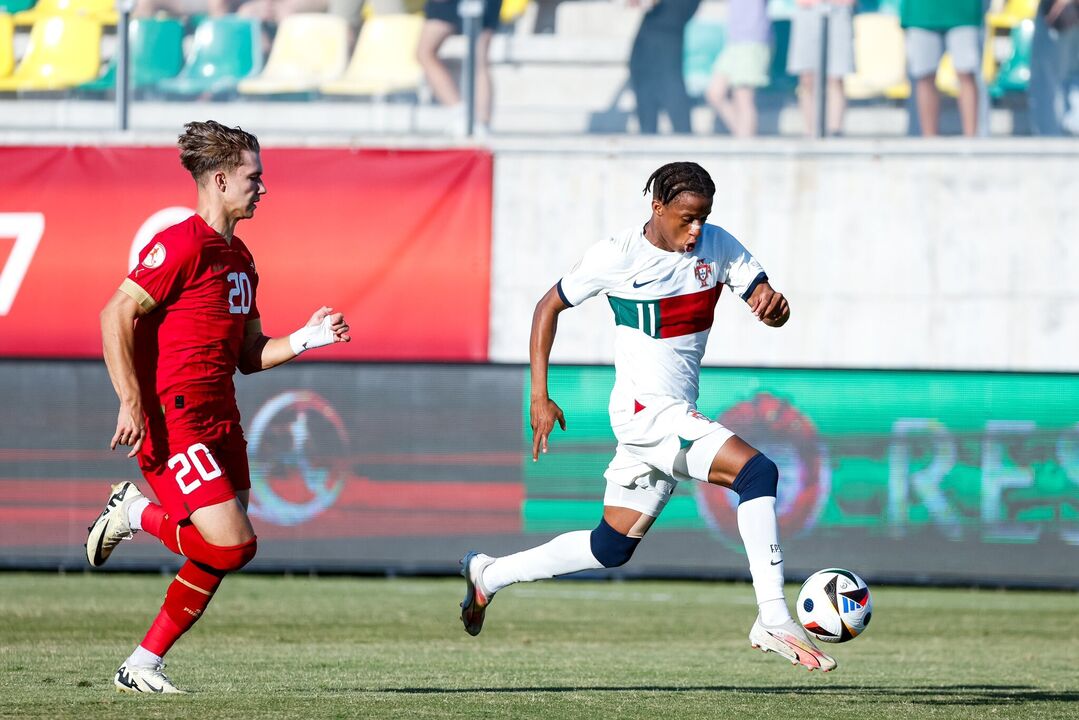 Cardoso Varela: FC Porto alerta Barcelona e RFEF sobre possível tráfico de jogador