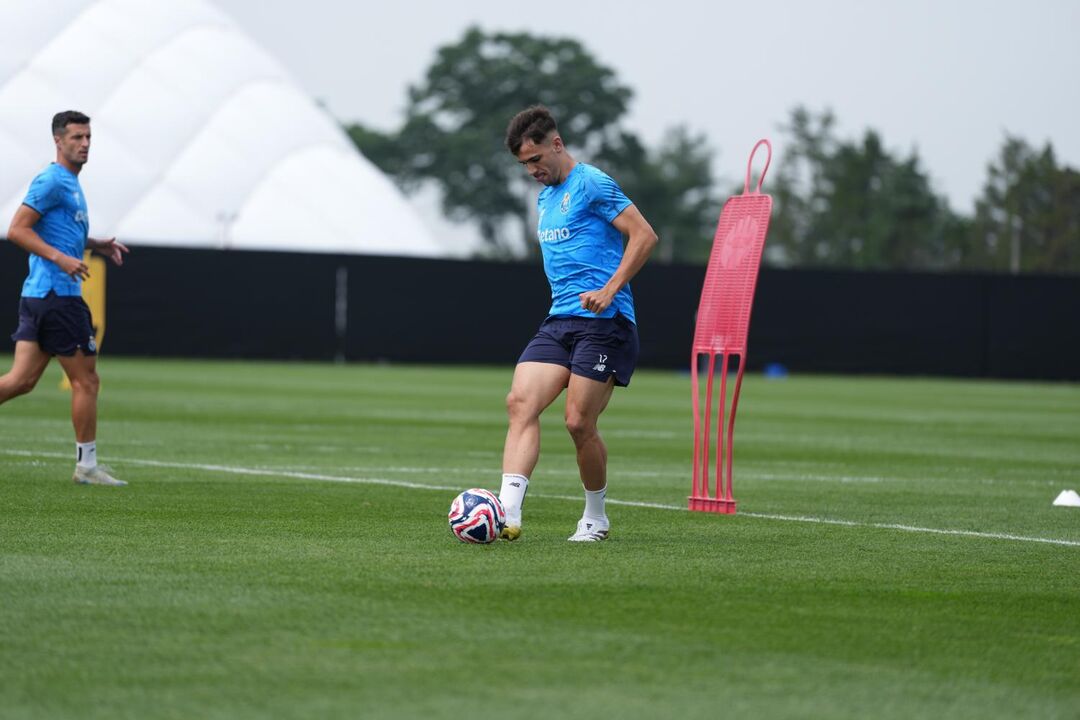 Gabri Veiga no treino. Reforço destaca papel do presidente na escolha pelo FC Porto