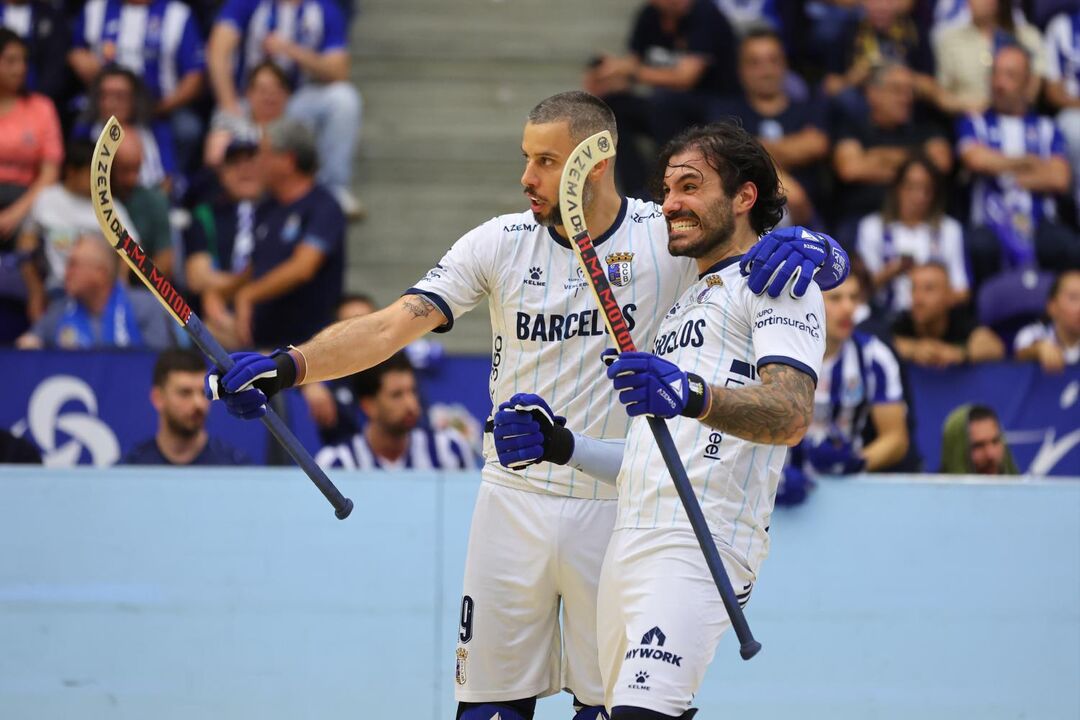 Miguel Rocha celebra 80 golos pelo OC Barcelos numa época de sonho