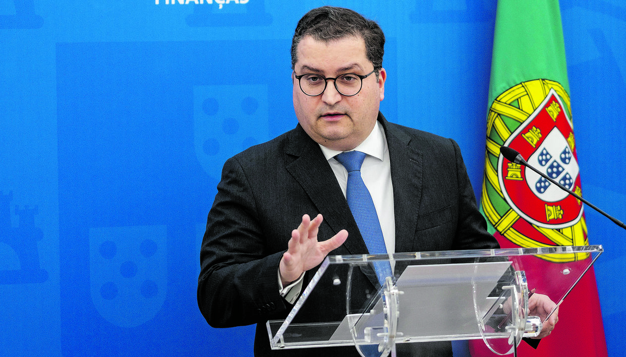 Fernando Medina discursa sobre as finanças em Portugal
