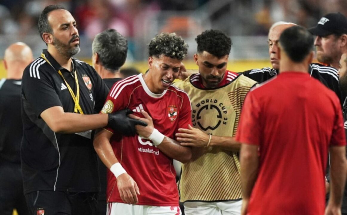 Emam Ashour, jogador do Al Ahly, lesionado no Mundial de Clubes após jogo em Miami