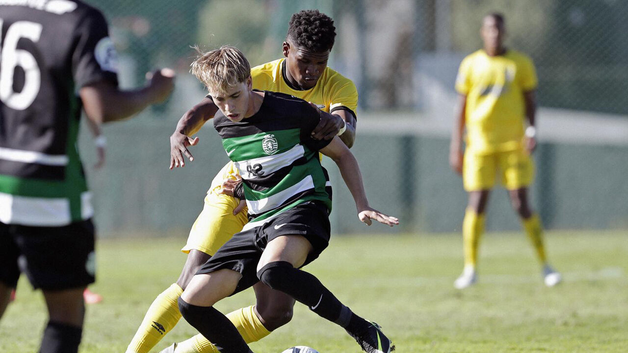 Arvelo sai do Sporting, mas clube fica com parte de futura venda