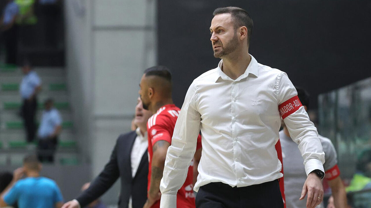 Cassiano Klein satisfeito após vitória do Benfica frente ao Sporting