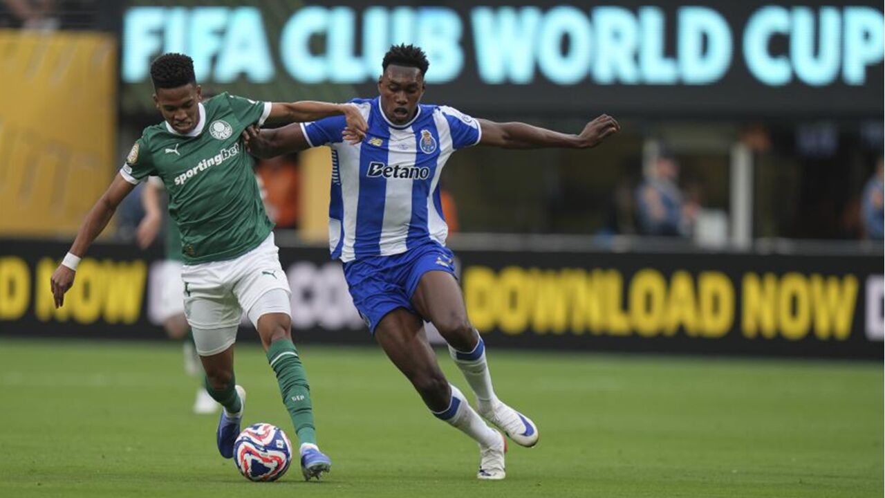 Jogo entre Palmeiras e FC Porto na FIFA Club World Cup