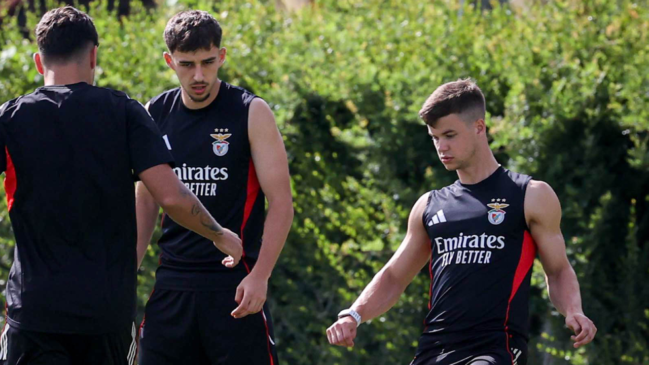 Samuel Dahl treina com o Benfica em Miami, antes de jogo decisivo