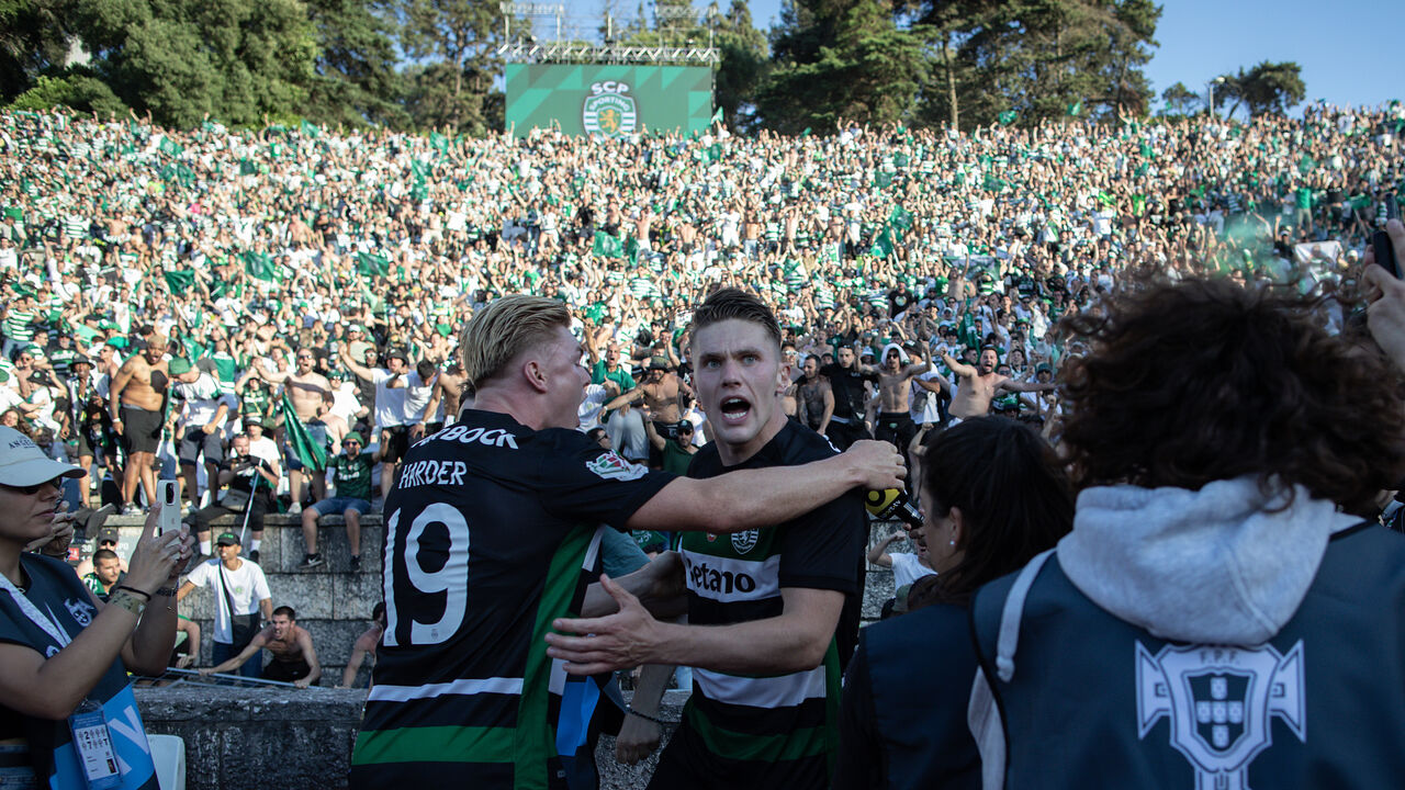 Harder e Gyökeres a festejarem no Jamor golo marcado ao Benfina na final da Taça de Portugal