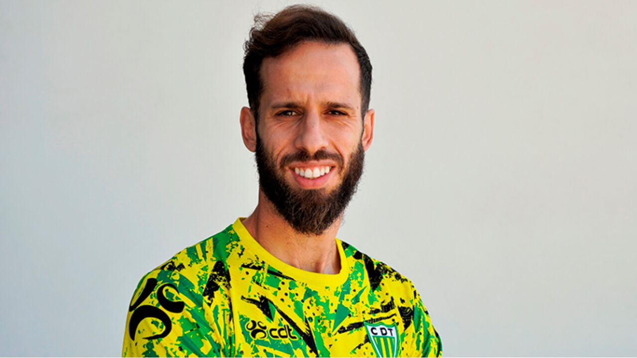 Luís Rocha junta-se ao Lus. Lourosa após passagem pelo Kifisias