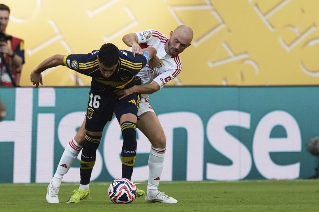 Aursnes foca-se no Auckland após empate com o Boca Juniors.
